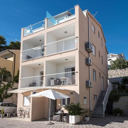 Apartments Amneris Трогир Экстерьер фото