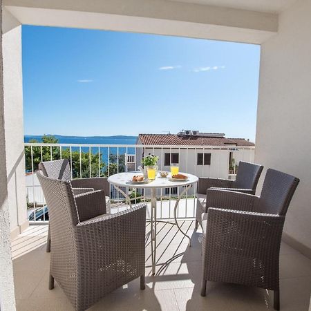 Apartments Amneris Трогир Экстерьер фото